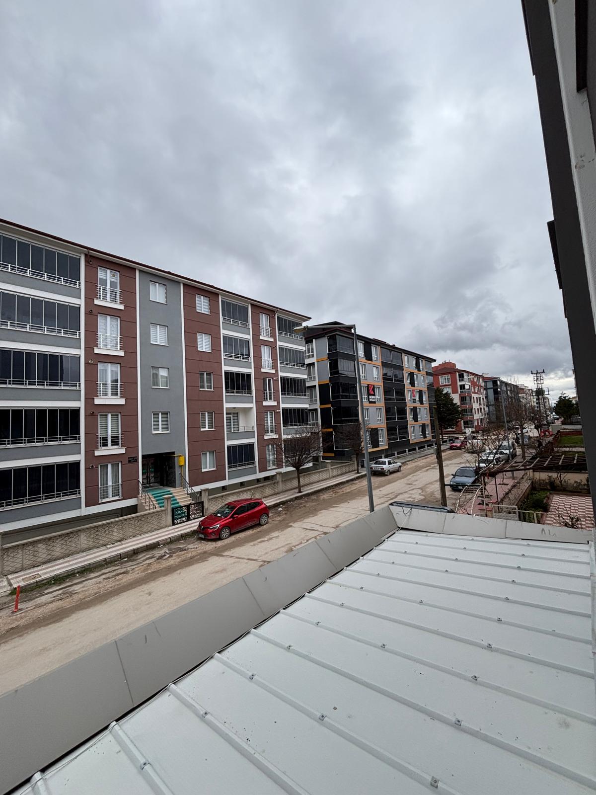 MABEL'DEN KAFELER CADDESİNE YAKIN SIFIR DAİRE